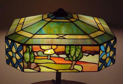 Gorham Scenic Landscape Table Lamp