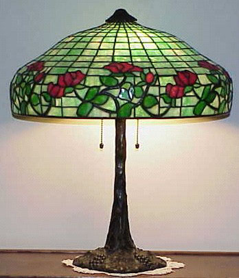 Amboy Works, Red Rose Leaded Glass Table Lamp