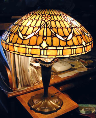 Duffner and Kimberly Leaded Glass Table Lamp