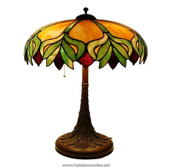 Suess (Attr.) Leaded Bent Panel Table Lamp