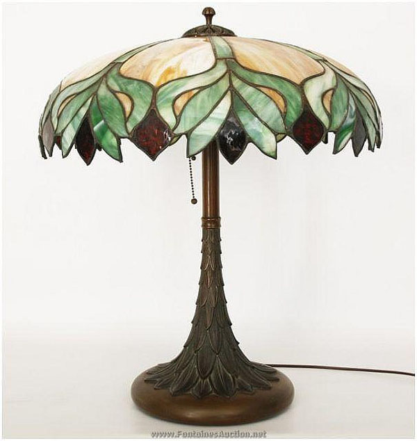 Suess (Attr.) Leaded Bent Panel Table Lamp