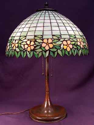 Unique Art Glass and Metal Co, Leaded Lamp