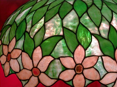Handel Floral Leaded Table Lamp