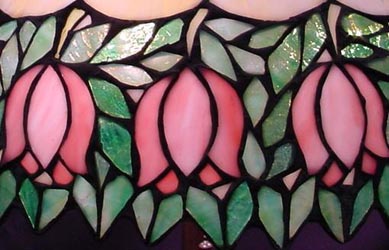 Unique Art Glass and Metal Co, Tulip Leaded Lamp