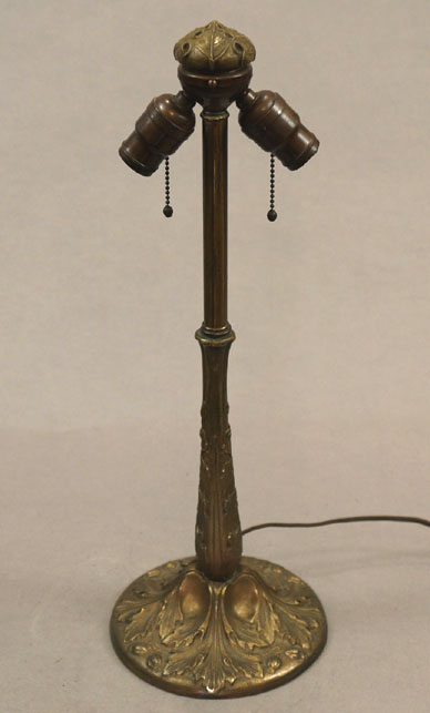 Gorham Green Stylized Floral Table Lamp
