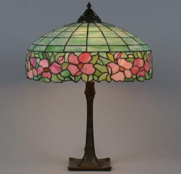 Chicago Mosaic Floral Table Lamp