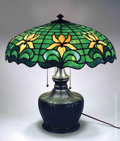 Bradley And Hubbard Leaded Glass Table Lamp