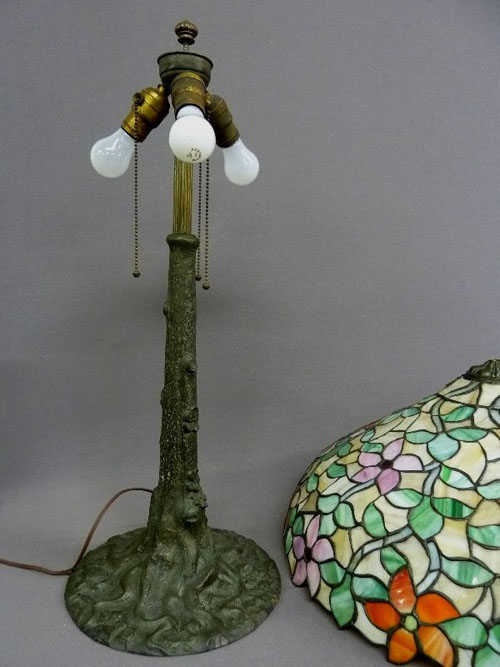 Chicago Mosaic Floral Table Lamp