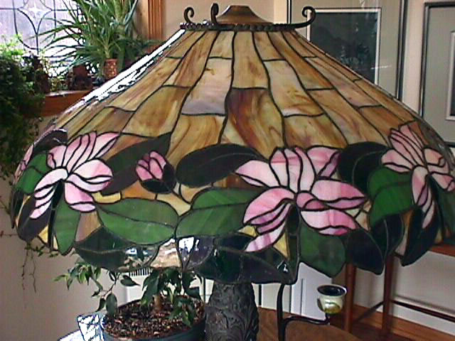 Imperial Studio, Chicago, Floral Leaded Shade