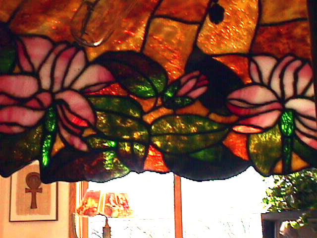 Imperial Studio, Chicago, Floral Leaded Shade