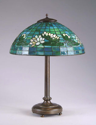 Bigelow, Kennard & Co. Water Lily Table Lamp