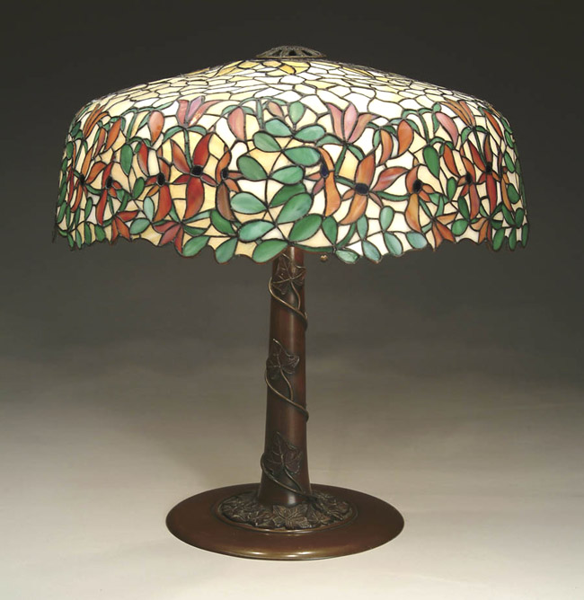 Suess Floral Border Leaded Lamp