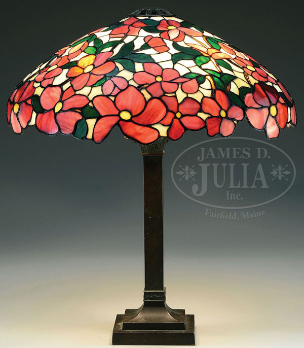 Suess Red Peony Leaded Lamp