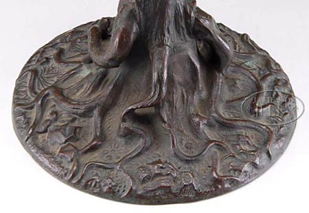 Unique Art Glass and Metal Co, Floral Border