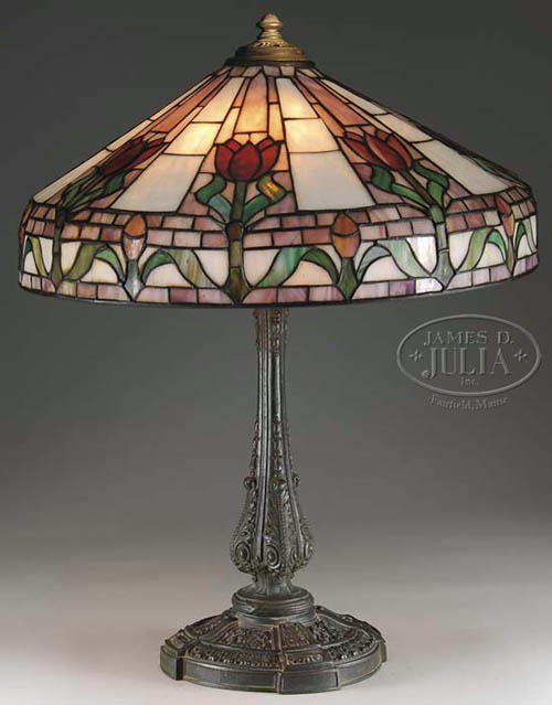 Wilkinson Tulip Leaded Glass Lamp