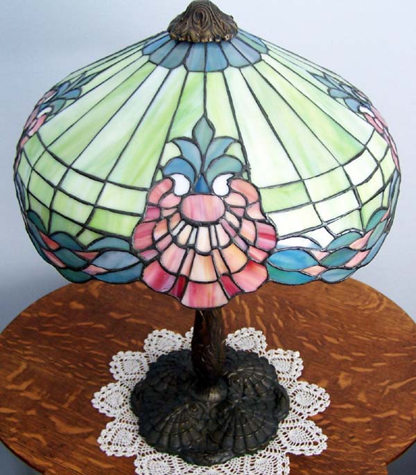 Amboy Works Shell Pattern Leaded Lamp