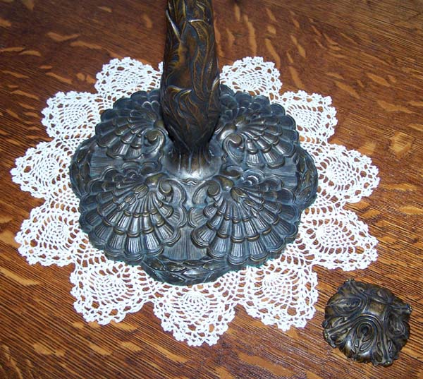 Amboy Works Shell Pattern Leaded Lamp