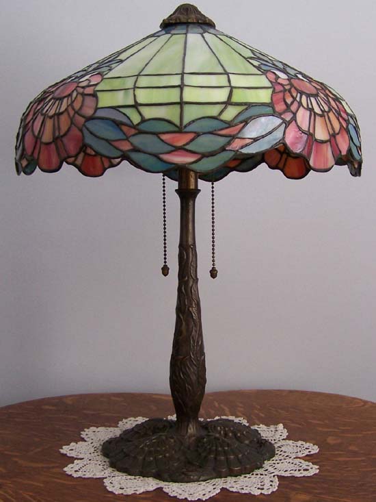 Amboy Works Shell Pattern Leaded Lamp