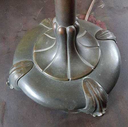 Bigelow, Kennard & Company Bent Glass Leaded Lamp
