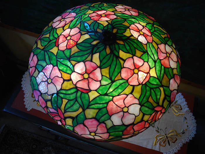 Floral Table Lamp