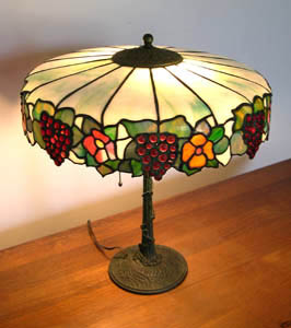 John Morgan & Sons Grape Border Table Lamp