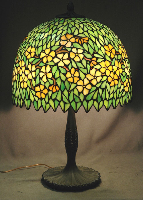 Unique Art Glass and Metal Co, Leaded Lamp