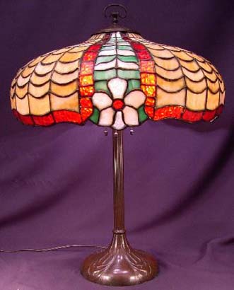 Amboy Works Floral Leaded Glass Table Lamp