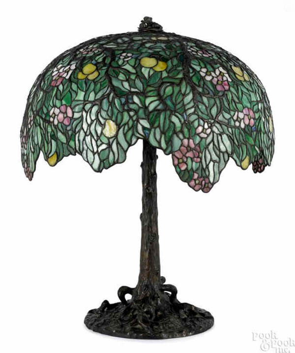 Lemon Tree Leaded Lamp