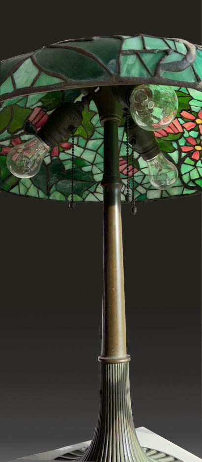 Suess Stylized Floral Lamp
