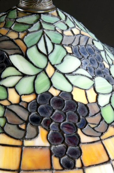 Gorham Grape Table Lamp