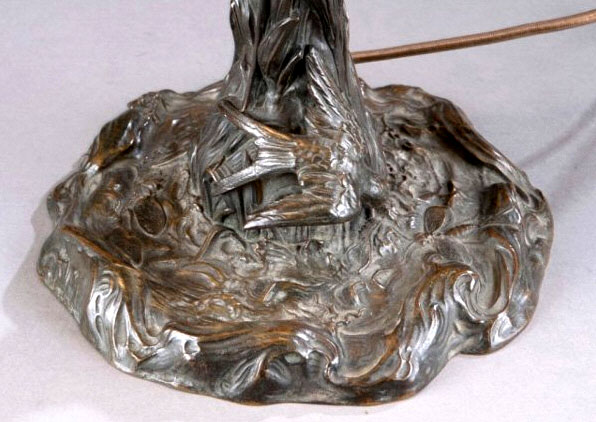 American Floral Table lamp, Attr Amboy Works / Chapman