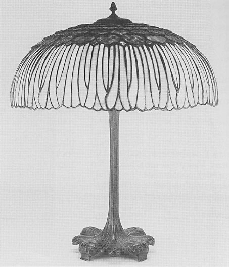 Bigelow, Kennard & Company, Sunflower Leaded Lamp