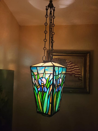 American Leaded Lantern, Iris Pattern