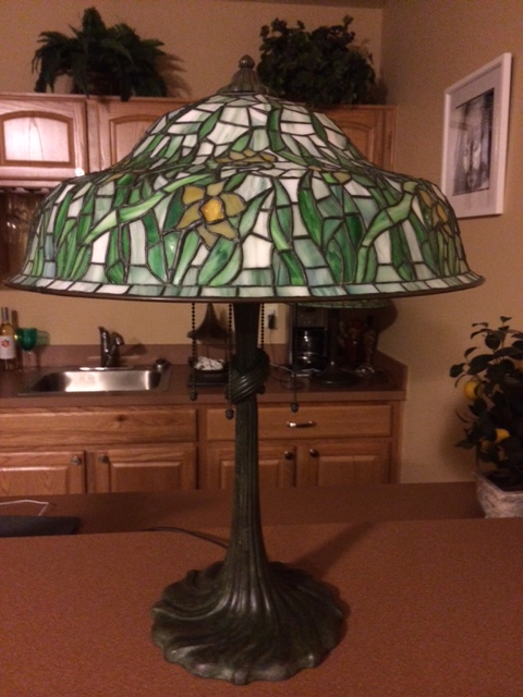 Chapman Daffodil Table lamp