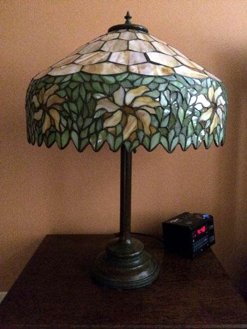 Unique Yellow Floral Border Table Lamp