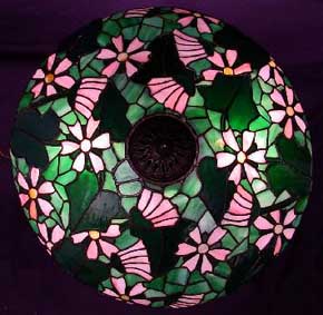 Suess Stylized Floral Leaded Lamp