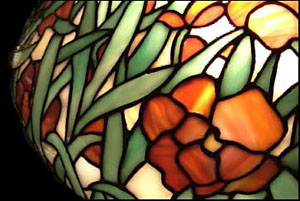 Suess Floral Leaded Lamp