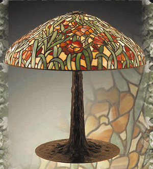 Suess Floral Leaded Lamp