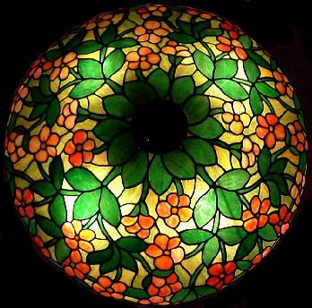 Suess Apple Leaded Table Lamp
