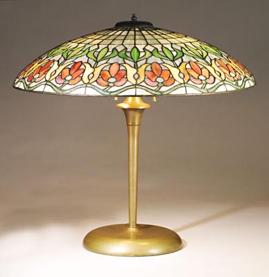 Suess Stylized Floral Leaded Lamp