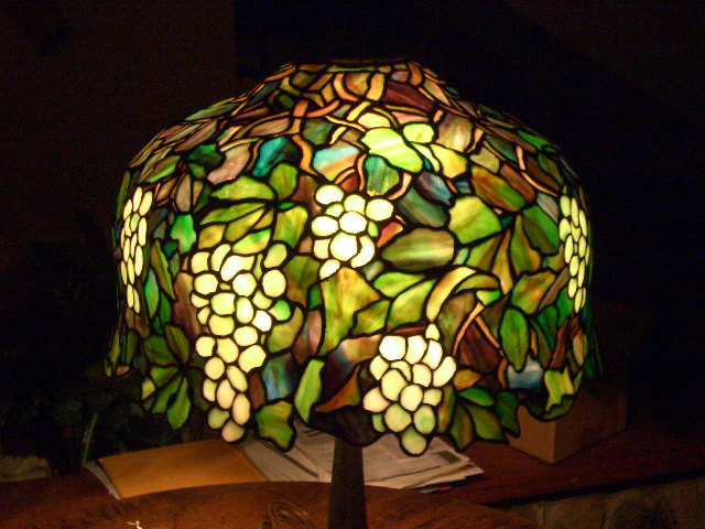 Unique Art Glass and Metal Co, Grape Leaded Lamp