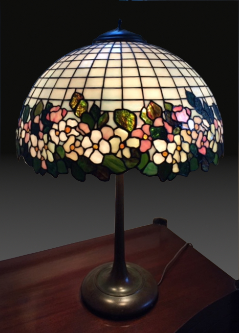 Bigelow Kennard, Apple Blosson Lamp