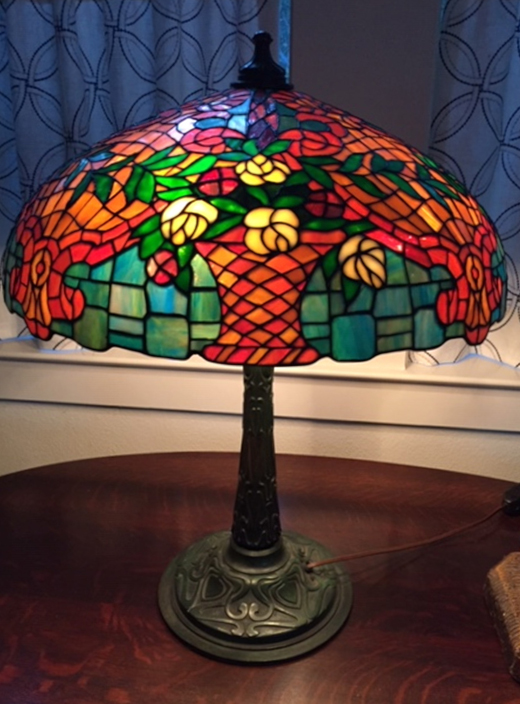 Amboy Works Floral Vase Leaded Lamp