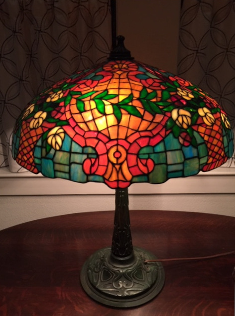 Amboy Works Floral Vase Leaded Lamp