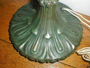 American Floral Border Leaded Glass Table Lamp