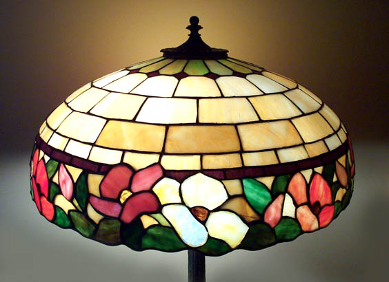 Wilkinson 18" Table Lamp