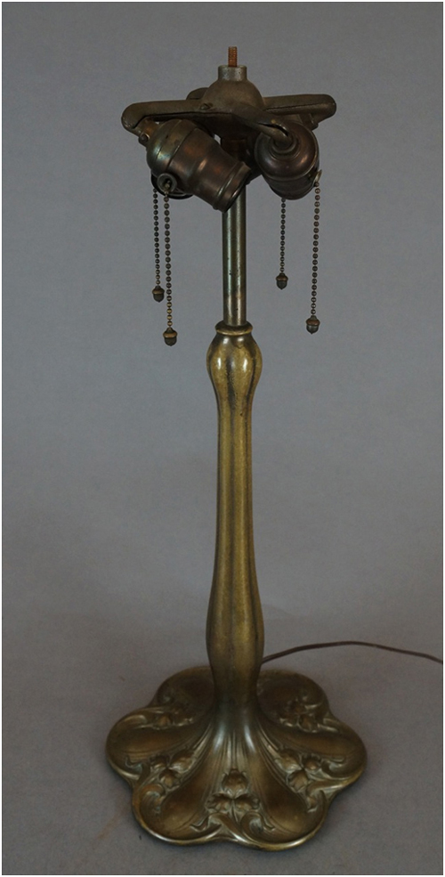 Williamson Louis Style Leaded Lamp