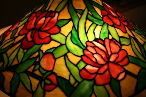 Unique Art Glass Peony Table Lamp