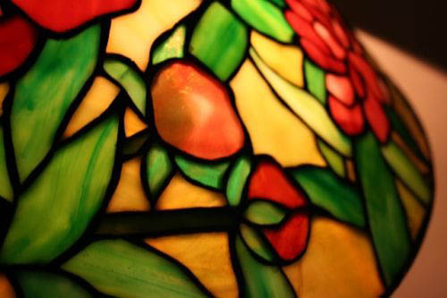 Unique Art Glass Peony Table Lamp