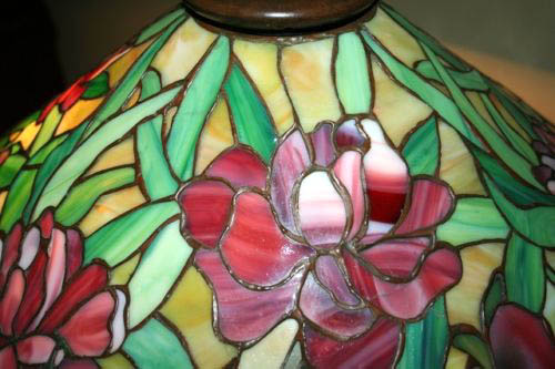 Unique Art Glass Peony Table Lamp